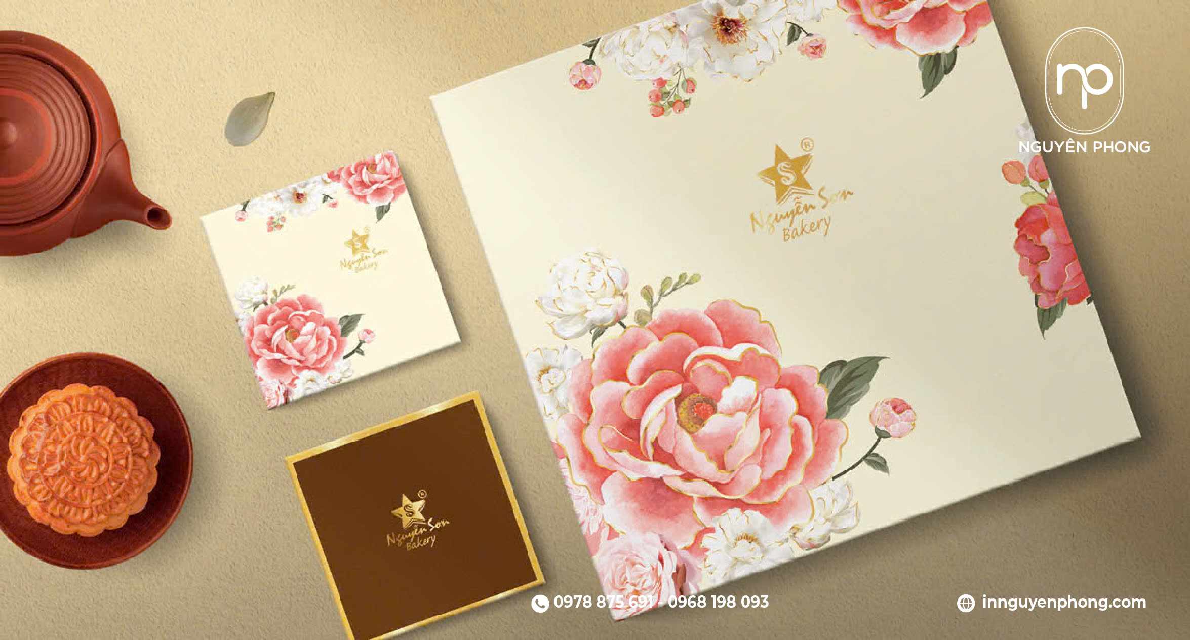 Hộp bánh trung thu phối họa tiết truyền thống hiện đại